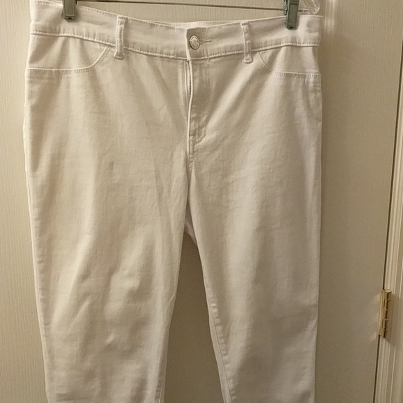 Juicy Couture Denim - Juicy Couture bottom-enhancing Jeans NWT